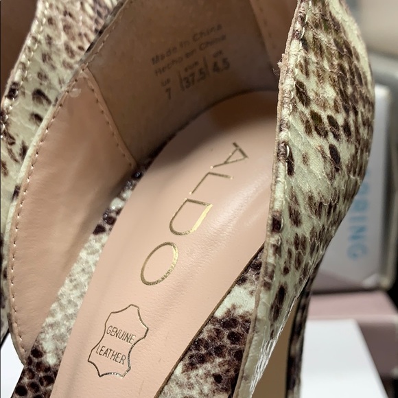 Women’s strappy heels - Picture 8 of 8